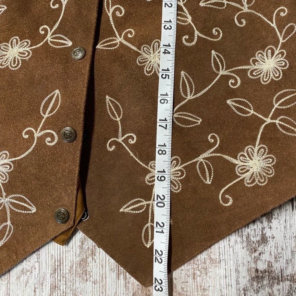 Vintage Agapo Embroidered Leather Vest - Picture 5 of 8